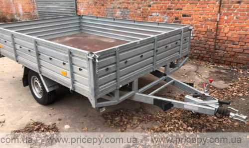Flatbed trailer with braking system #1